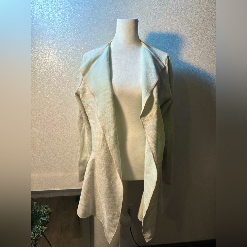 Anne Klein Stripe Open Cardigan
Cream size large